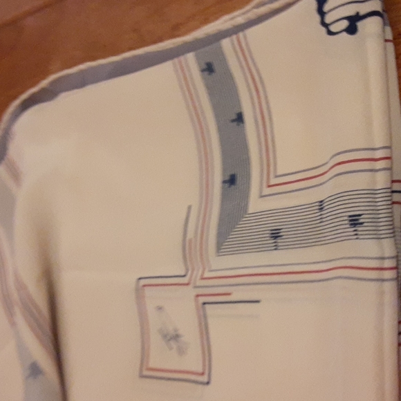 Vtg Jacomo Silk Scarf Italy 33"×33"L - Picture 2 of 16